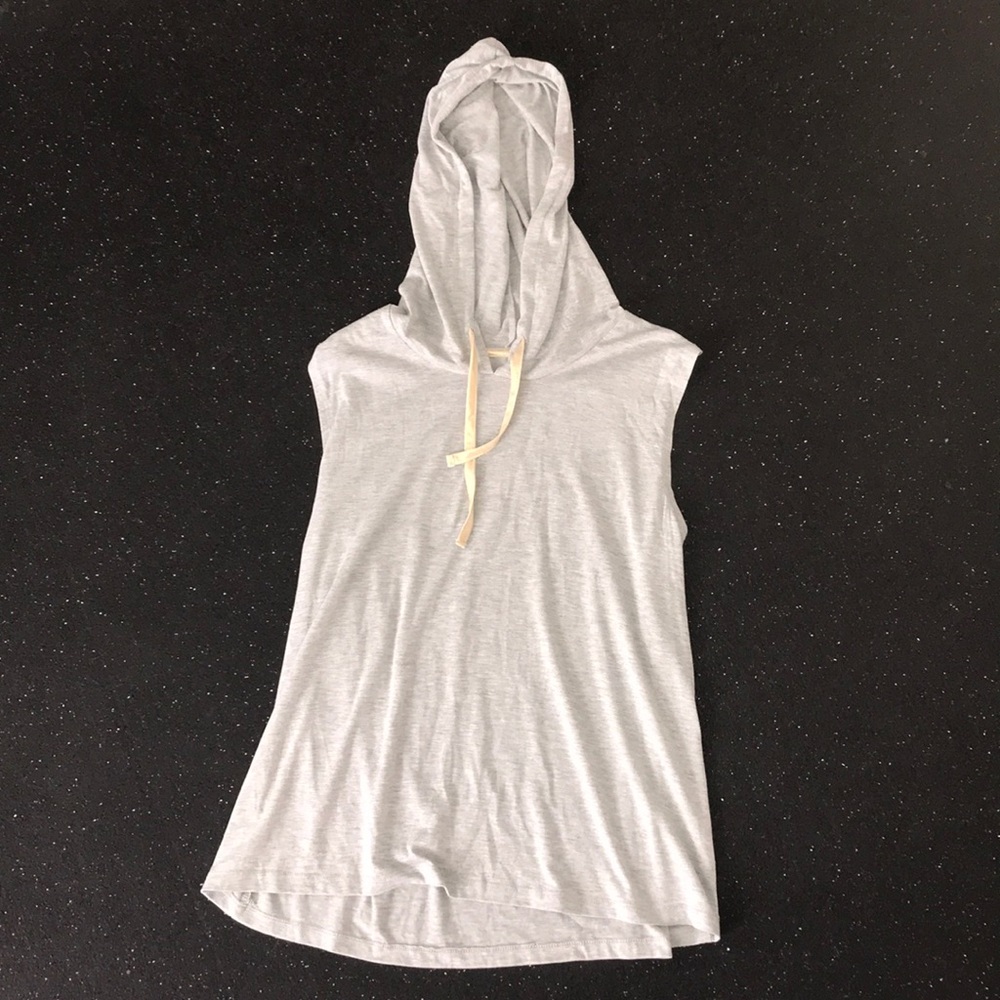 Light grey vest